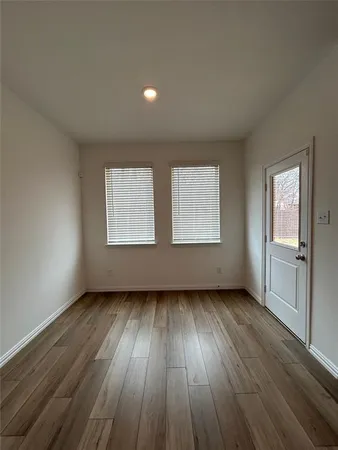 $1,995 | 213 Post Oak Street, Azle, TX 76020