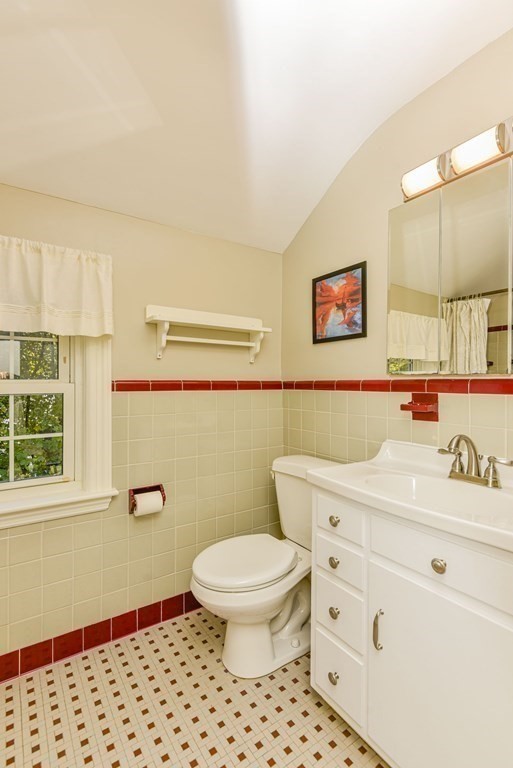 29 Shiretown Road Dedham, MA 02026 - Photo 25 of 37 Gallery Image 25