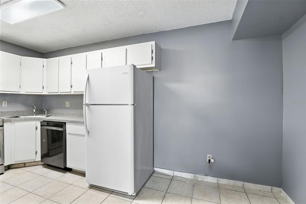 8201 Sun Spring Circle, Unit B1 Orlando, FL 32825 - Photo 9 of 28