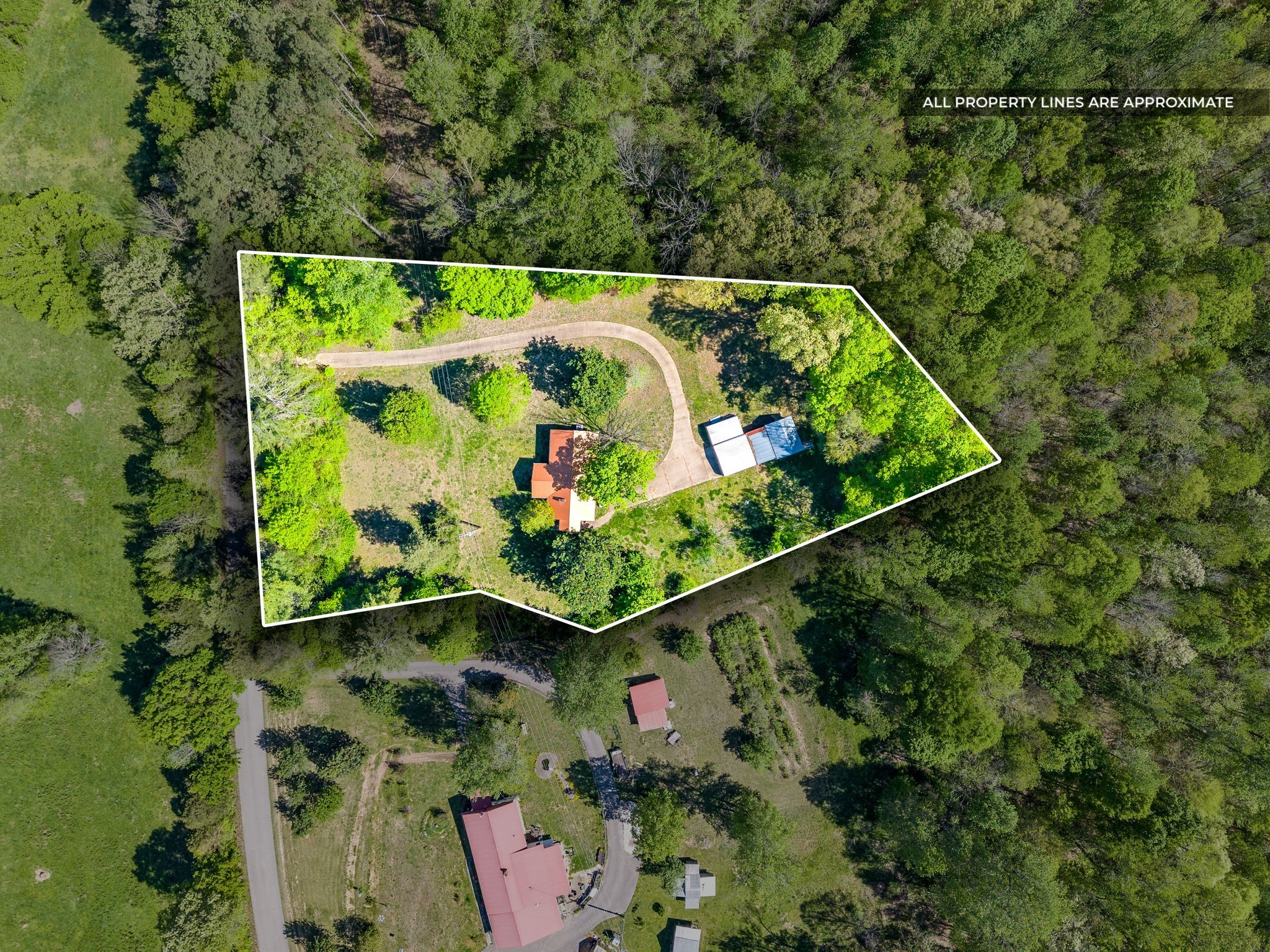 6986 White Oak Road Stewart, TN 37175 - Photo 2 of 37 Gallery Image 2