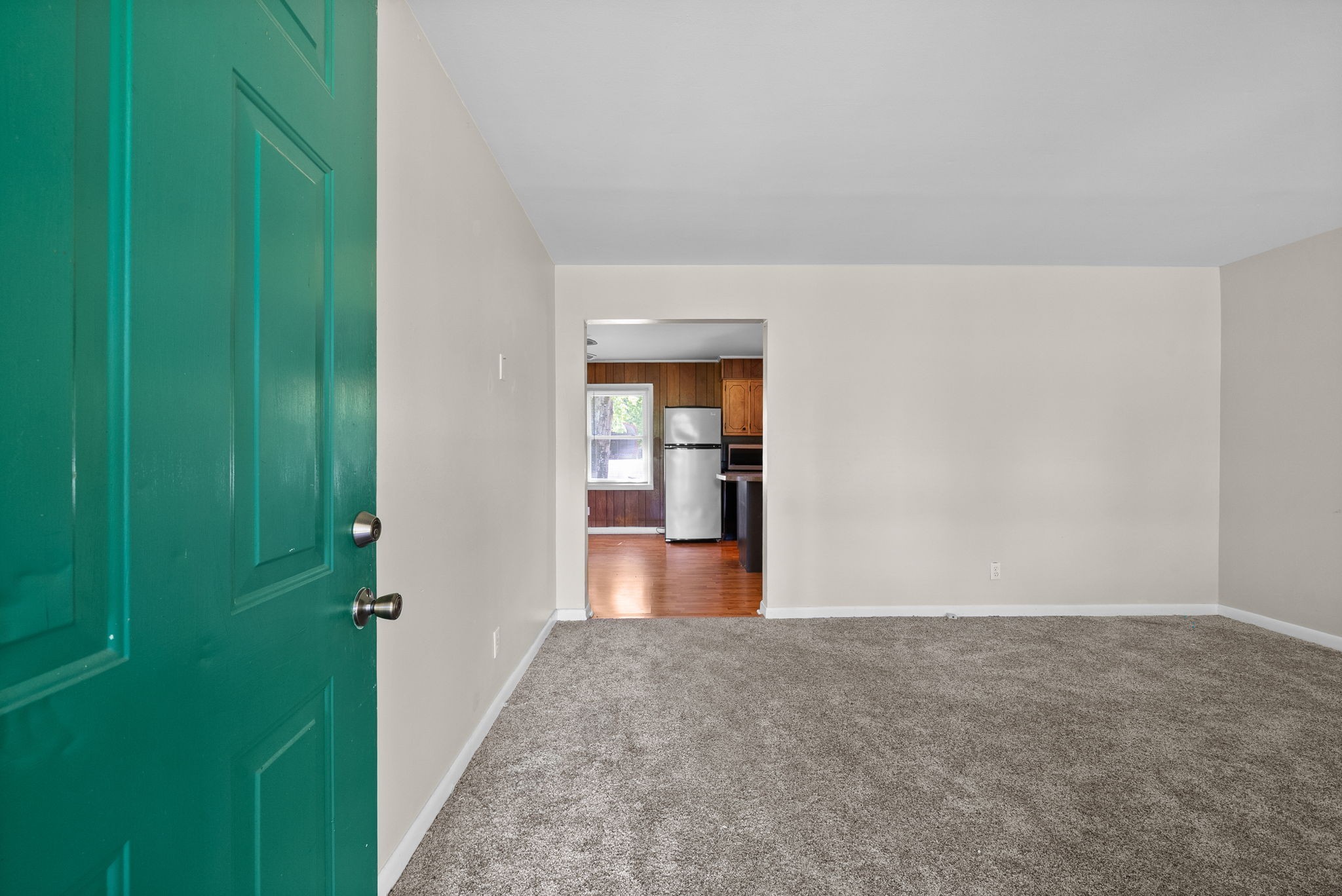 6986 White Oak Road Stewart, TN 37175 - Photo 6 of 37 Gallery Image 6