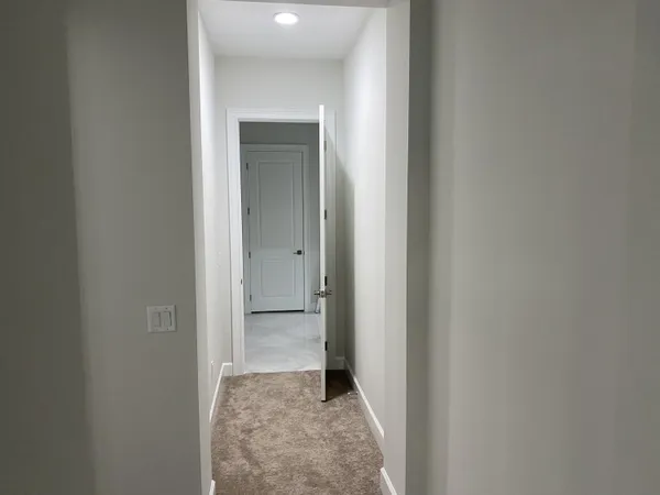 $5,500 | 4685 Estates Circle, The Acreage, FL 33470