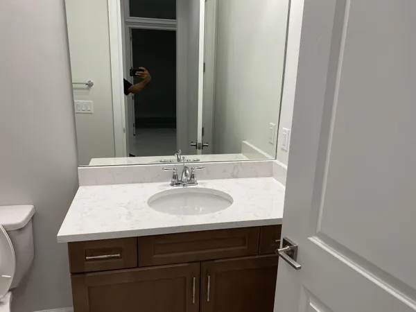 $5,500 | 4685 Estates Circle, The Acreage, FL 33470