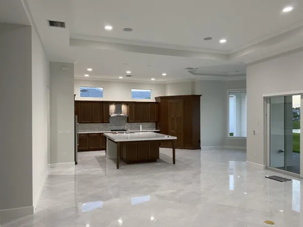 $5,500 | 4685 Estates Circle, The Acreage, FL 33470