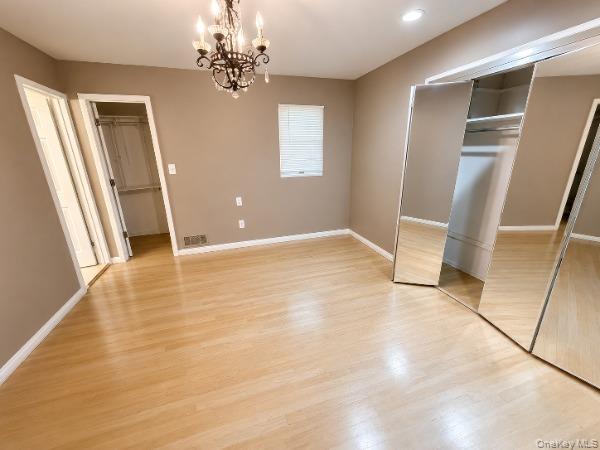 21 Kevin Road Commack, NY 11725 - Photo 8 of 21