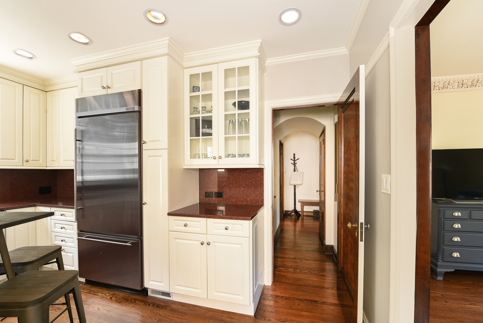 411 Ridge Road Kenilworth, IL 60043 - Photo 17 of 35