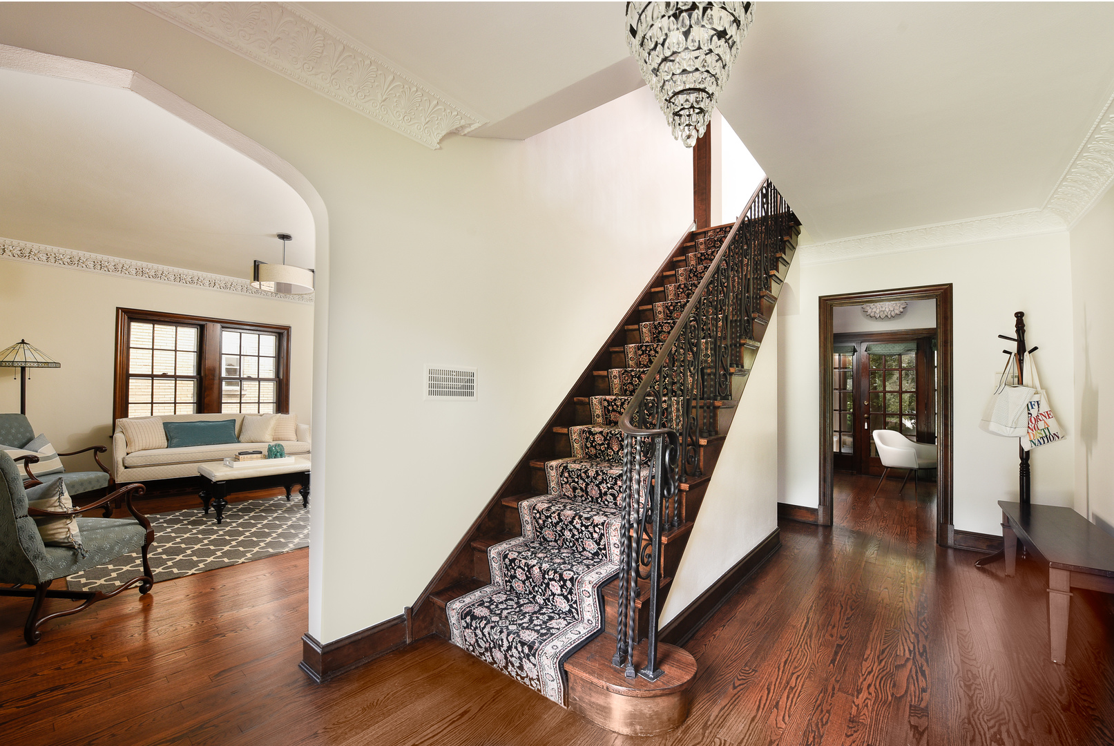 411 Ridge Road Kenilworth, IL 60043 - Photo 21 of 35 a view of entryway with wooden floor
