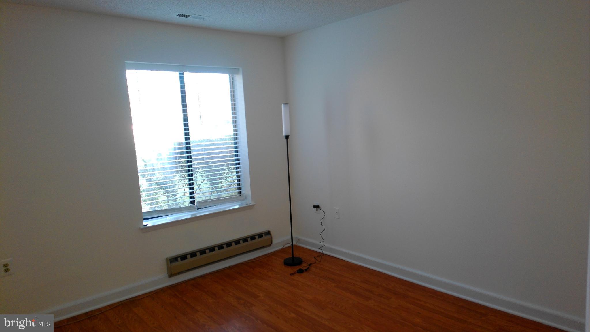 15311 Pine Orchard Drive, Unit 871H Silver Spring, MD 20906 - Photo 17 of 21 Second Br