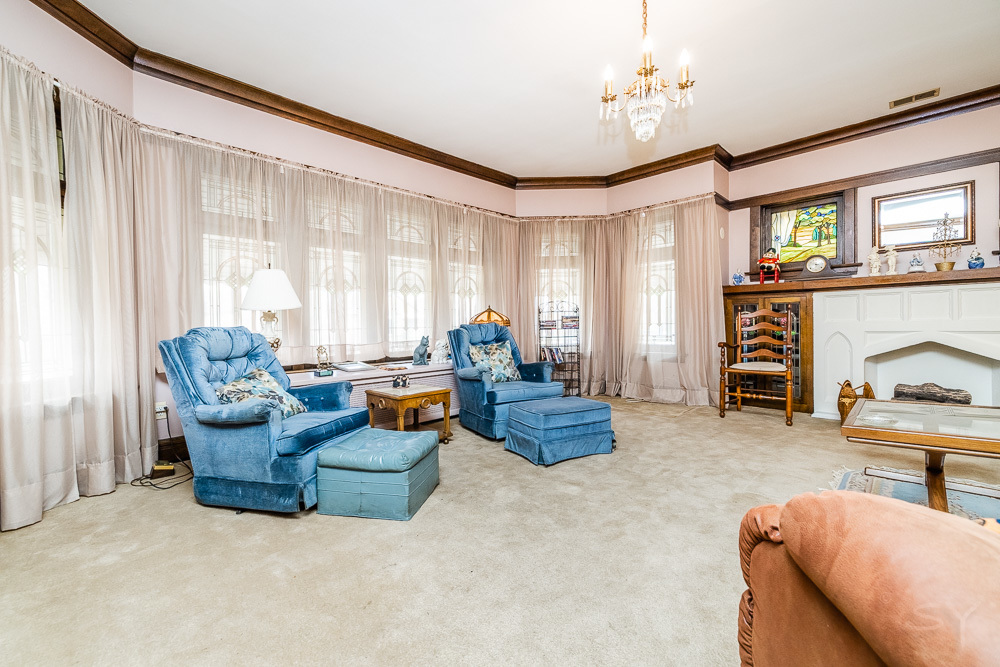2933 Maple Avenue Berwyn, IL 60402 - Photo 3 of 49 a living room with furniture and a fireplace