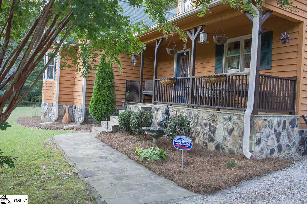 1870 Chinquapin Road Travelers Rest, SC 29690 - Photo 3 of 20 Gallery Image 3