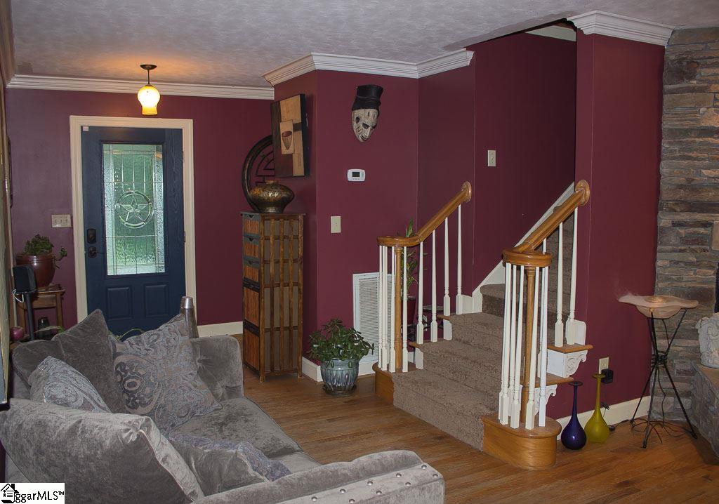 1870 Chinquapin Road Travelers Rest, SC 29690 - Photo 7 of 20 Gallery Image 7