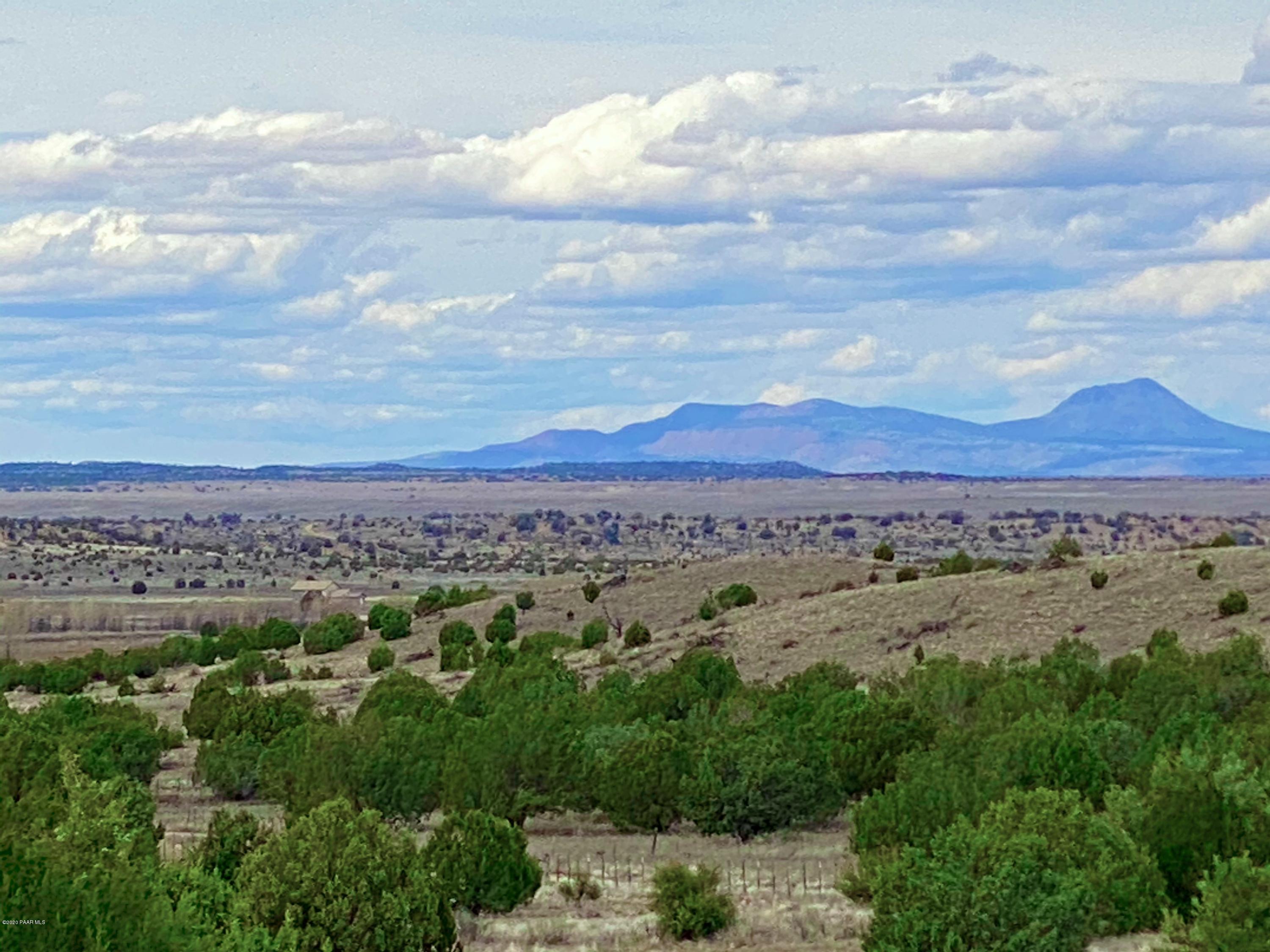 8600 Dillon Wash Road Prescott, AZ 86305 - Photo 6 of 32 View from Knoll