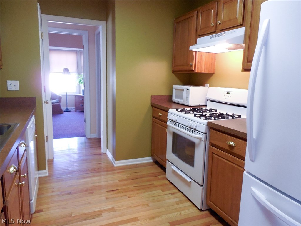 4442 Brooks Road Cleveland, OH 44105 - Photo 14 of 25