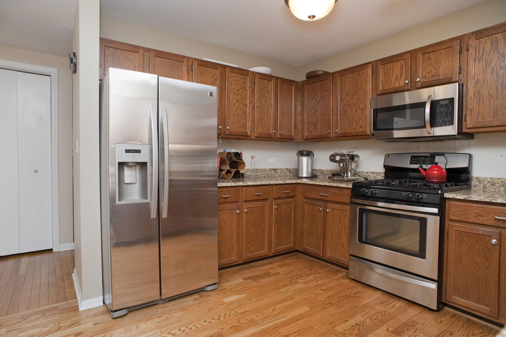 7243 Franklin Street, Unit B Forest Park, IL 60130 - Photo 8 of 24