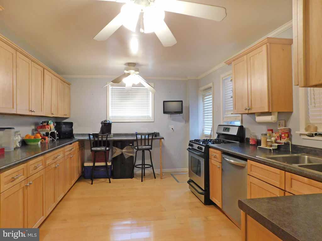 5621 Miriam Road Philadelphia, PA 19124 - Photo 7 of 13 Gallery Image 7