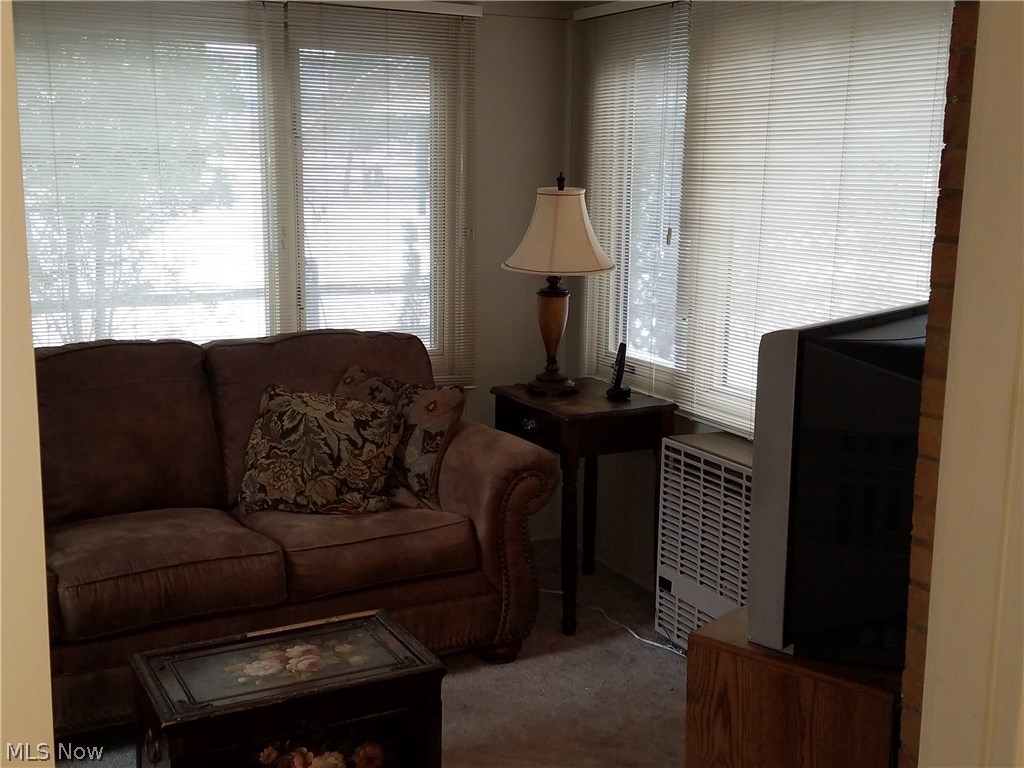 4361 Wooster Road Cleveland, OH 44126 - Photo 13 of 33 Sunroom