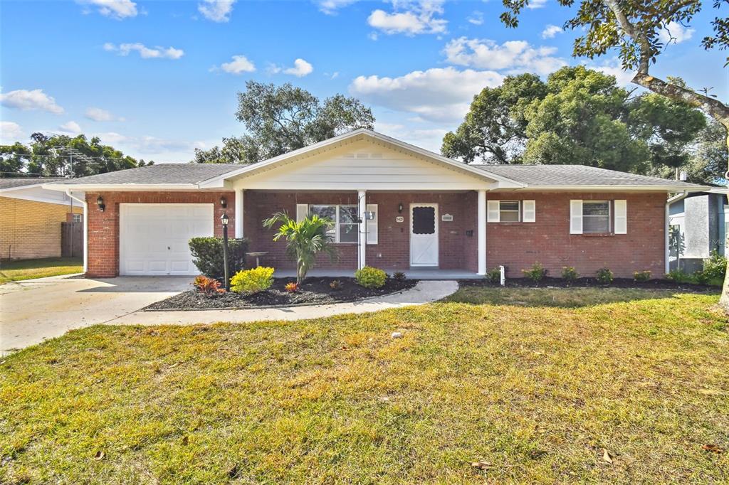 5405 23rd Street Zephyrhills, FL 33542 - Photo 1 of 1