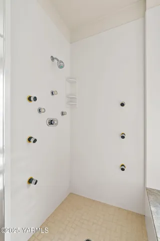 $779,500 | 704 Beacon Avenue, Yakima, WA 98901