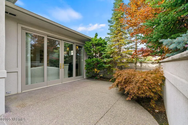 $779,500 | 704 Beacon Avenue, Yakima, WA 98901