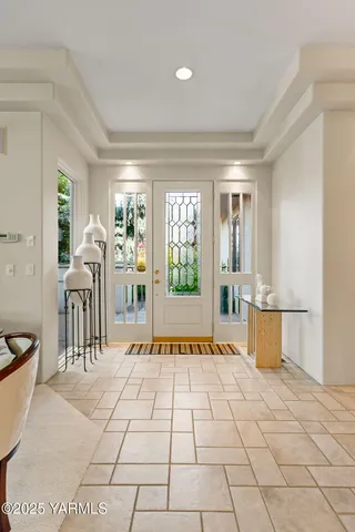 $779,500 | 704 Beacon Avenue, Yakima, WA 98901