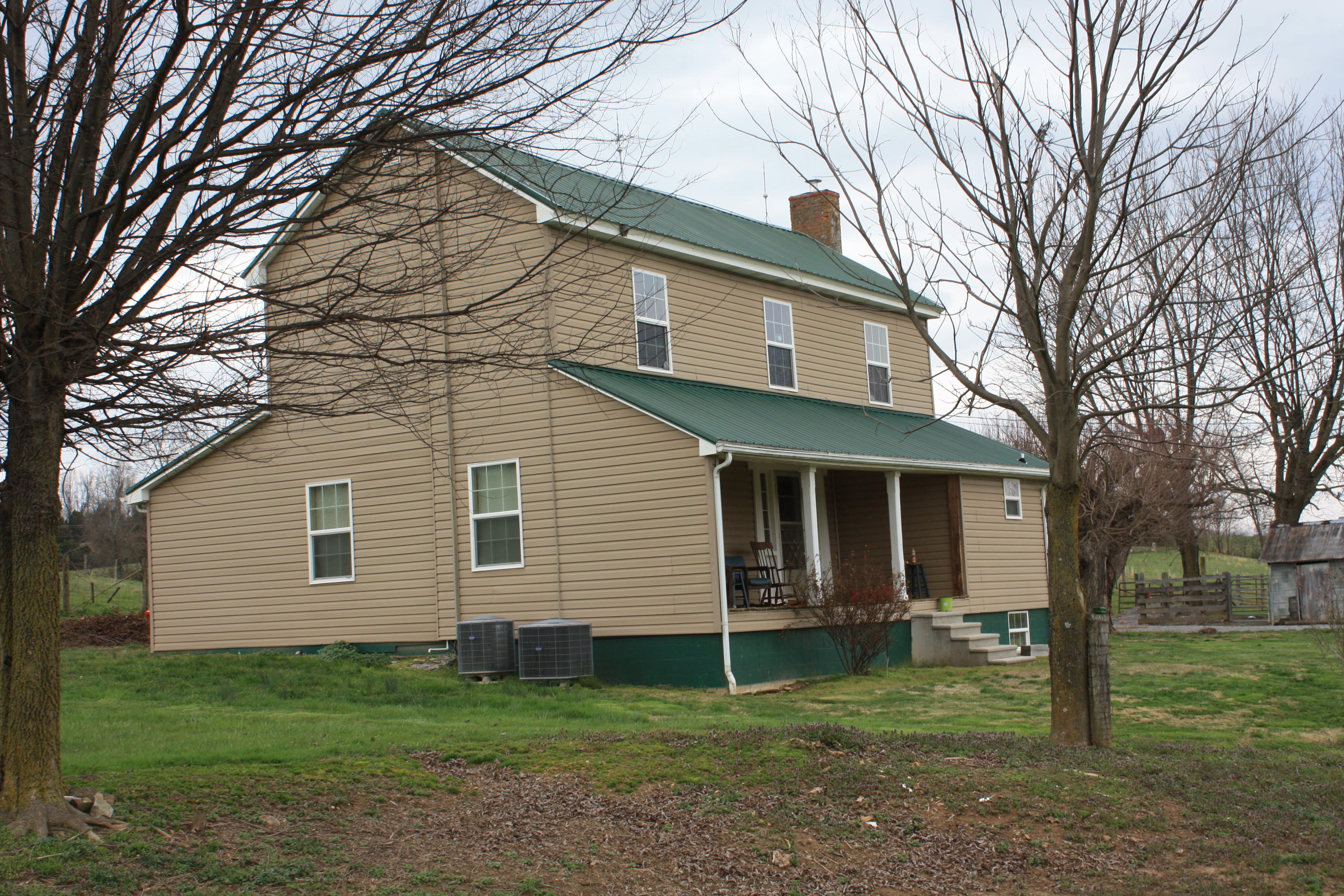 2705 Old Snapps Ferry Road Chuckey, TN 37641 - Photo 1 of 16 IMG_0043