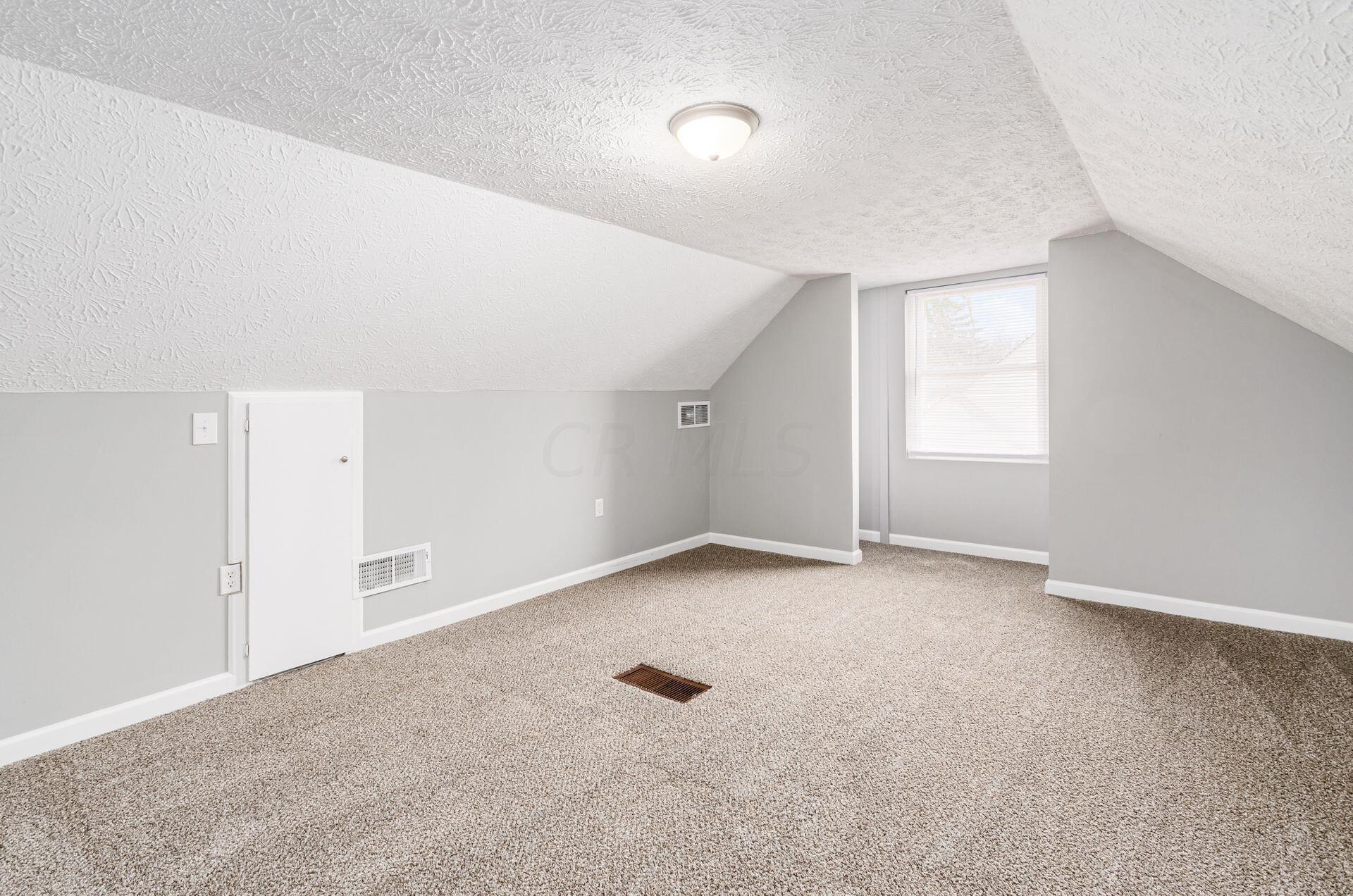3077 Gerbert Road Columbus, OH 43224 - Photo 14 of 27 014_f8ac_L 3077 Gerbert Rd048