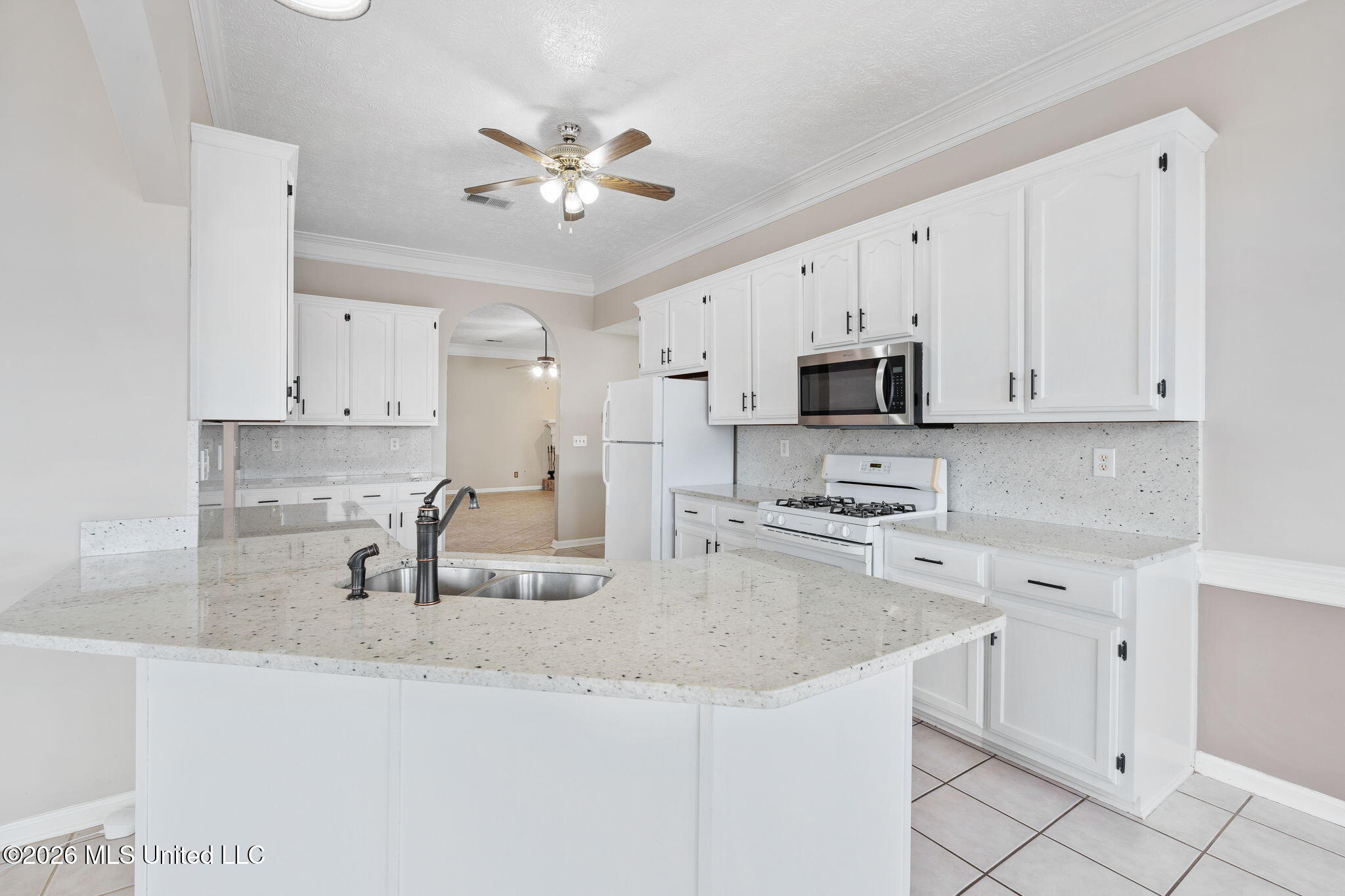 7443 Acree Lane Olive Branch, MS 38654 - Photo 19 of 42 21-web-or-mls-7443 Acres-20
