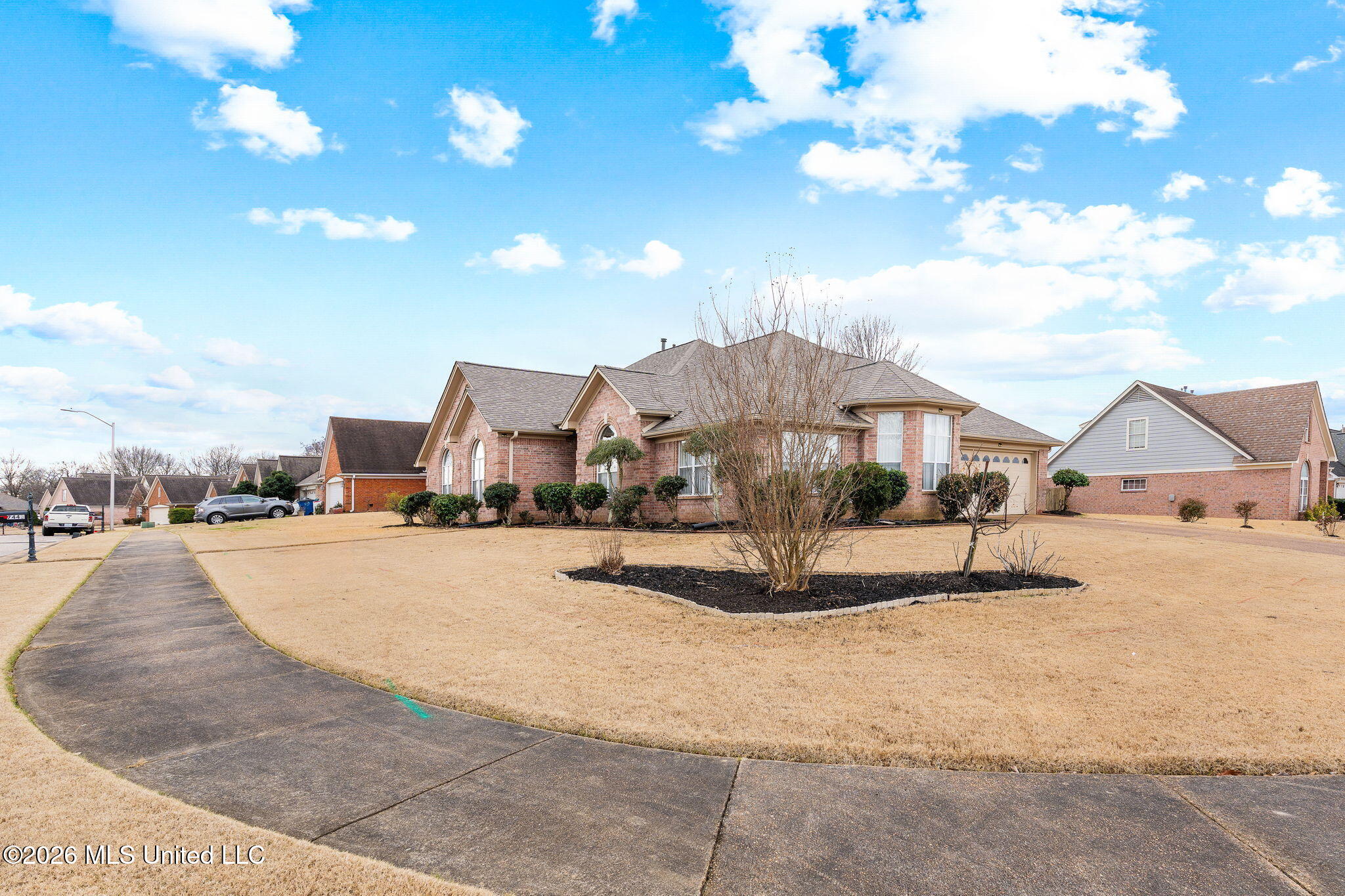 7443 Acree Lane Olive Branch, MS 38654 - Photo 4 of 42 6-web-or-mls-7443 Acres-05