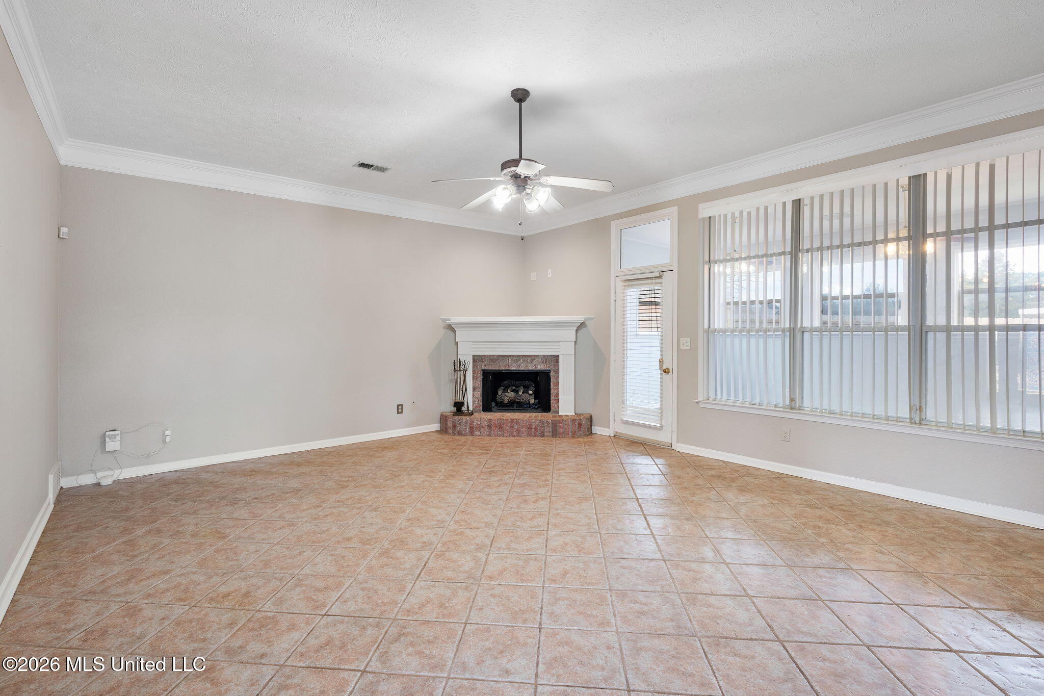 7443 Acree Lane Olive Branch, MS 38654 - Photo 7 of 42 9-web-or-mls-7443 Acres-08