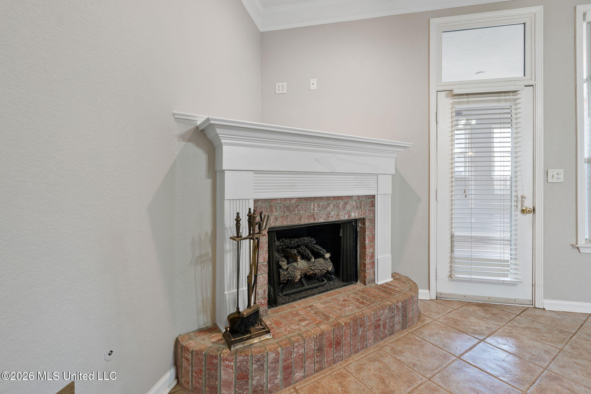 7443 Acree Lane Olive Branch, MS 38654 - Photo 10 of 42 12-web-or-mls-7443 Acres-11