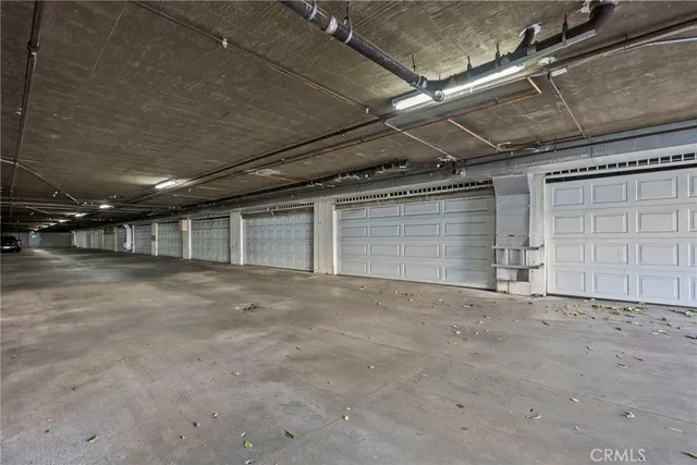 $579,900 | 18347 Saticoy Street, Unit 24, Reseda, CA 91335