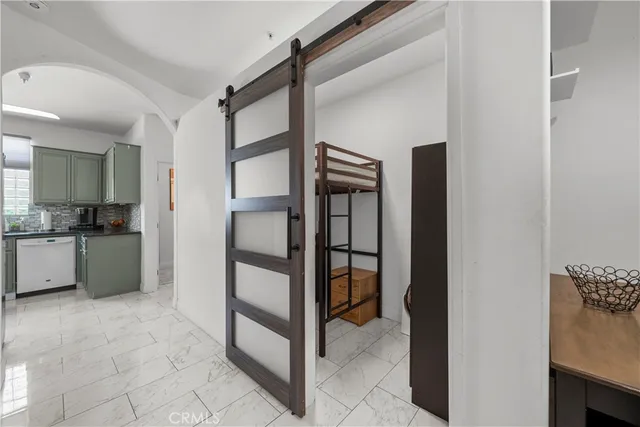 $579,900 | 18347 Saticoy Street, Unit 24, Reseda, CA 91335