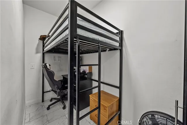 $579,900 | 18347 Saticoy Street, Unit 24, Reseda, CA 91335