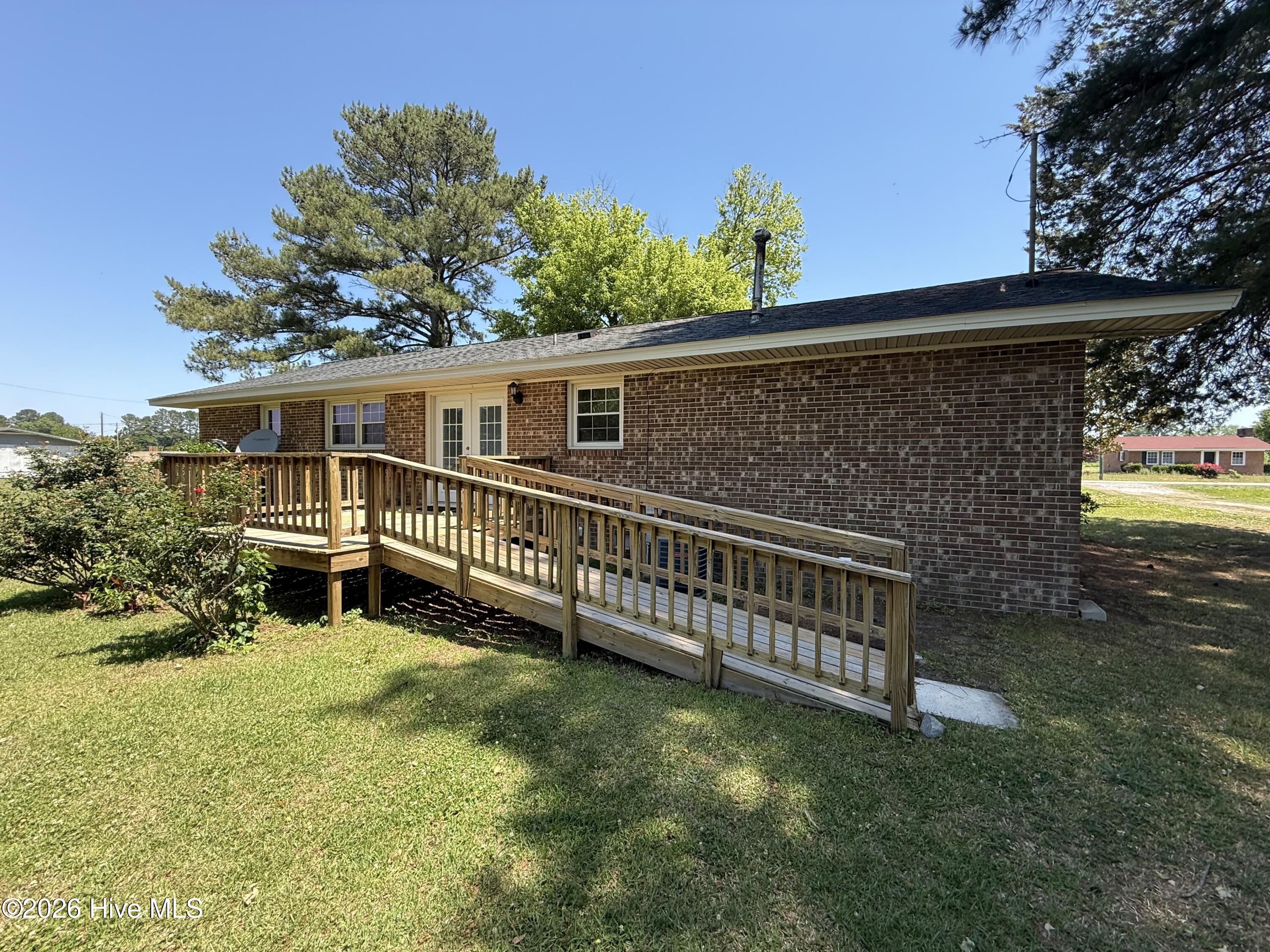 2042 Pinetops-Crisp Road Pinetops, NC 27864 - Photo 21 of 30 IMG_3320