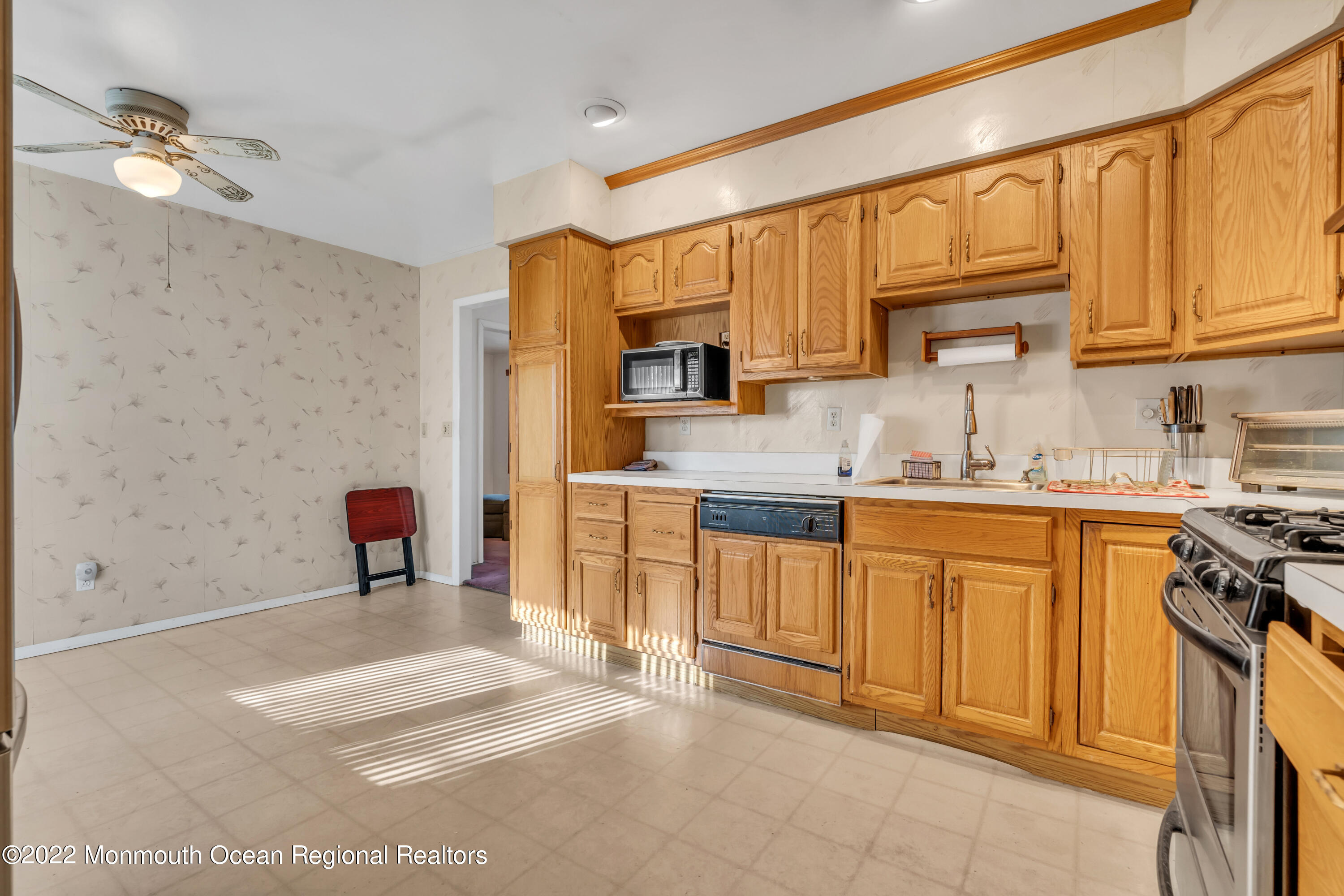 5 Trinity Place Jackson, NJ 08527 - Photo 20 of 49 020_dsc09469