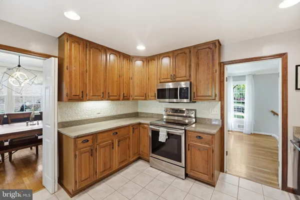 $769,000 | 15108 Centergate Drive, Silver Spring, MD 20905