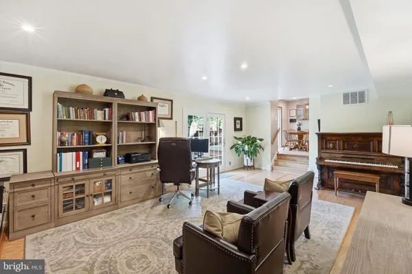 $769,000 | 15108 Centergate Drive, Silver Spring, MD 20905