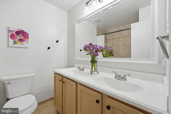 $769,000 | 15108 Centergate Drive, Silver Spring, MD 20905