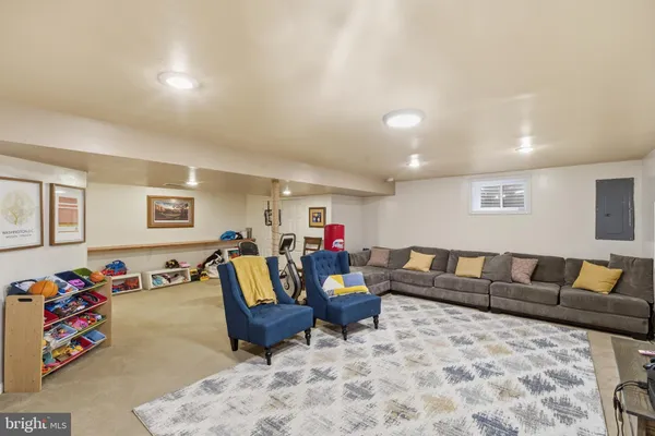 $769,000 | 15108 Centergate Drive, Silver Spring, MD 20905