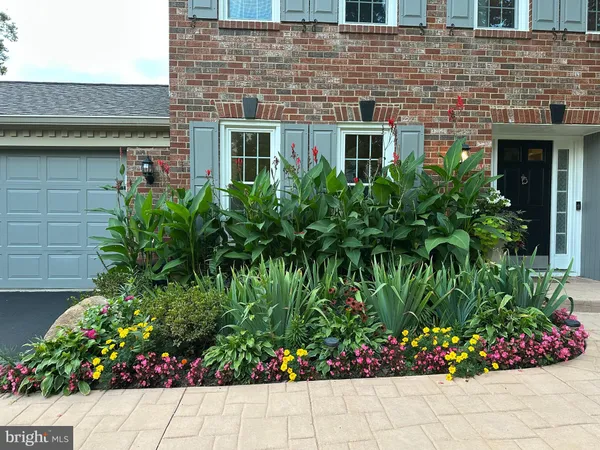 $769,000 | 15108 Centergate Drive, Silver Spring, MD 20905
