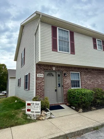 $215,000 | 3368 South Oaklawn Circle, Bloomington, IN 47401