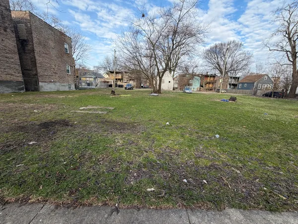 $10,000 | 5734 South Carpenter Street, Chicago, IL 60621