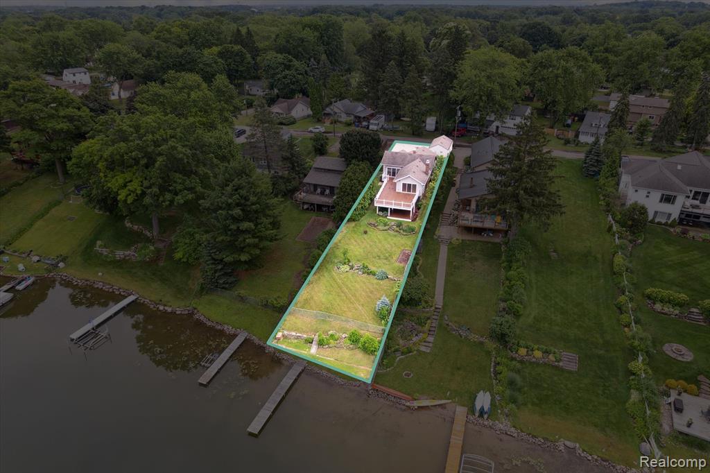 3330 Lexington Road Waterford, MI 48328 - Photo 4 of 47