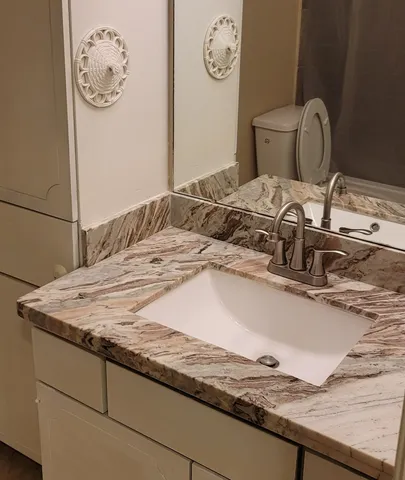 a close view of sink and tap