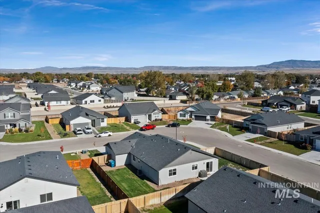 $399,000 | 1025 Southwest Sparrow Pl Mountain, Mountain Home, ID 83647