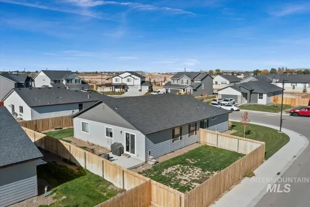 $399,000 | 1025 Southwest Sparrow Pl Mountain, Mountain Home, ID 83647