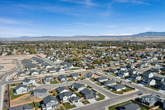 $399,000 | 1025 Southwest Sparrow Pl Mountain, Mountain Home, ID 83647