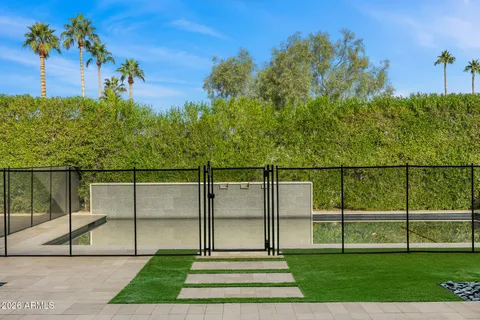 $2,850,000 | 5534 East Alan Lane, Paradise Valley, AZ 85253