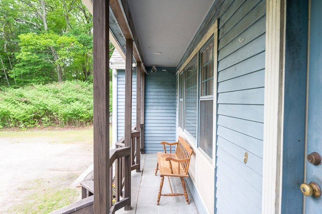 125 Rice Avenue Northborough, MA 01532 - Photo 4 of 40