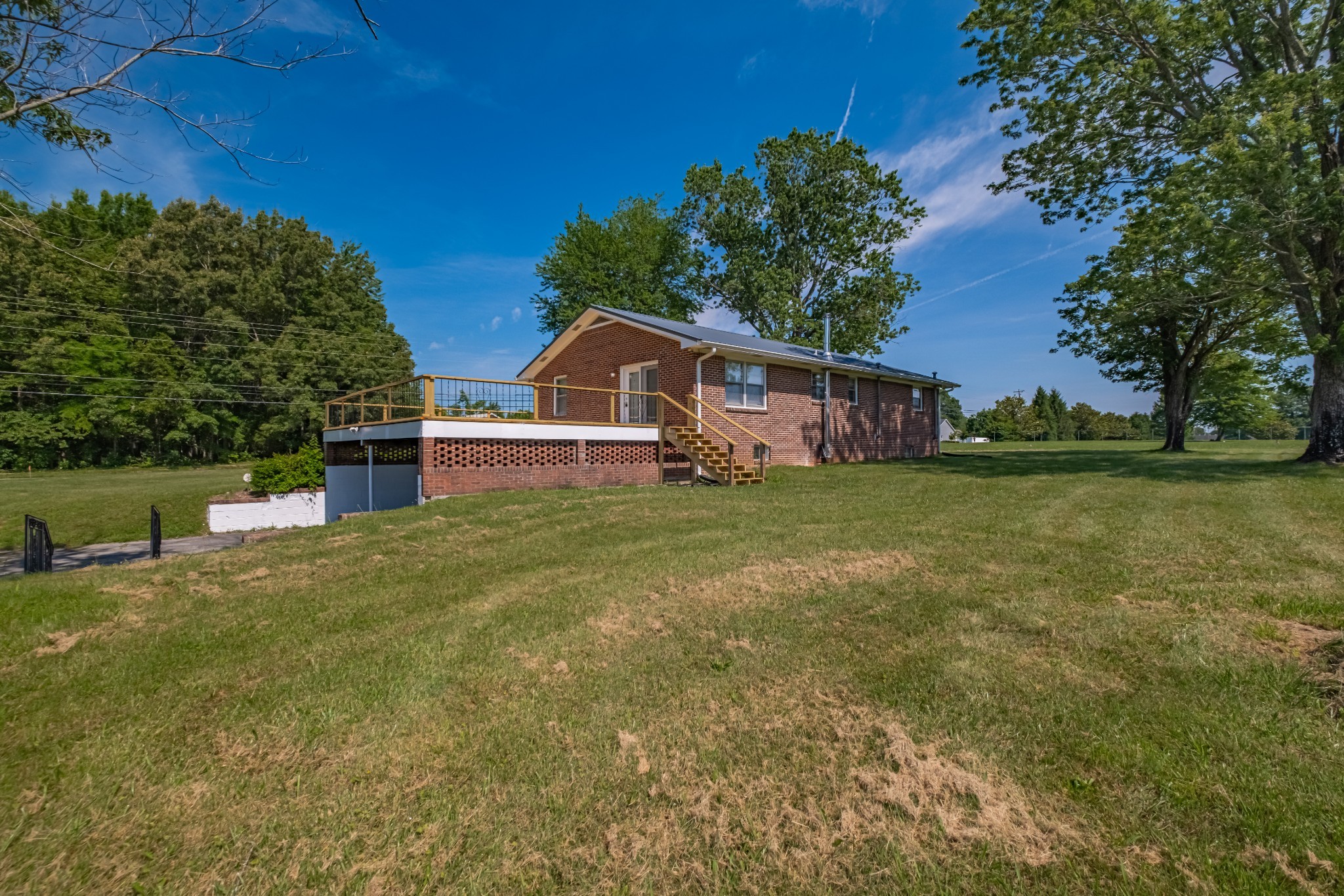 1319 Hills Chapel Road Manchester, TN 37355 - Photo 4 of 43